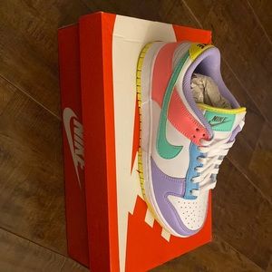 Brand new Nike dunk low SE